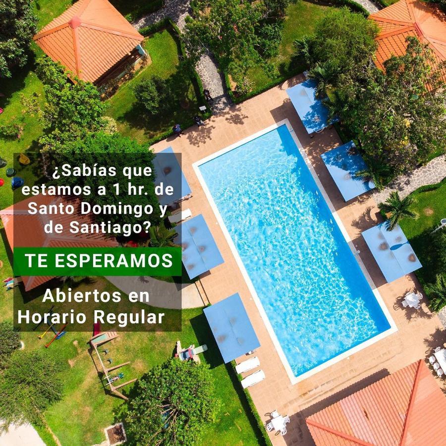Deluxe Suites Guacamayos - Eco-Lodge & Swimming Pool Bonao Exteriör bild