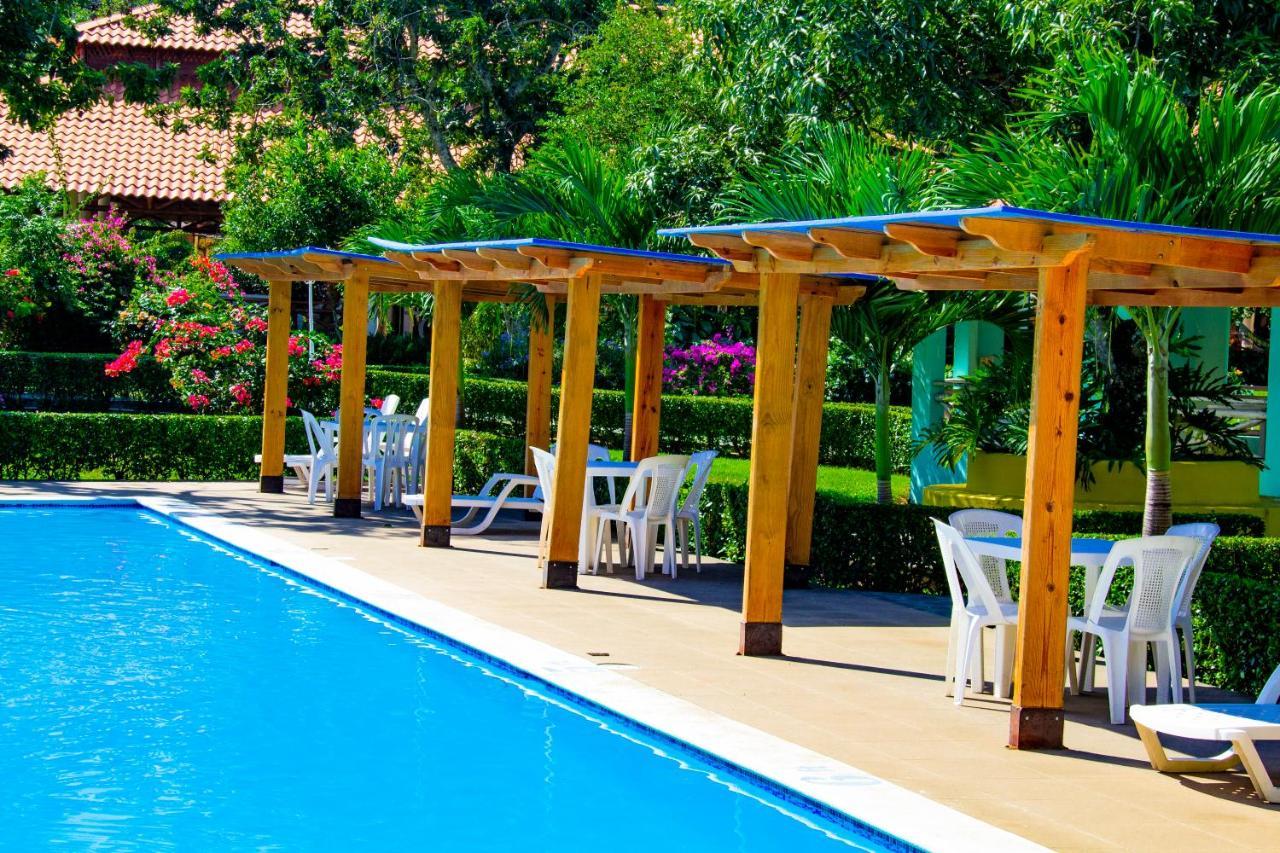 Deluxe Suites Guacamayos - Eco-Lodge & Swimming Pool Bonao Exteriör bild